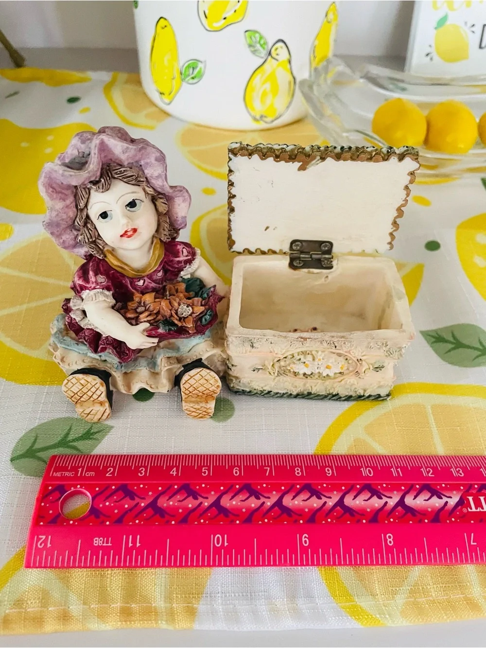 Victorian doll figurine & ring box